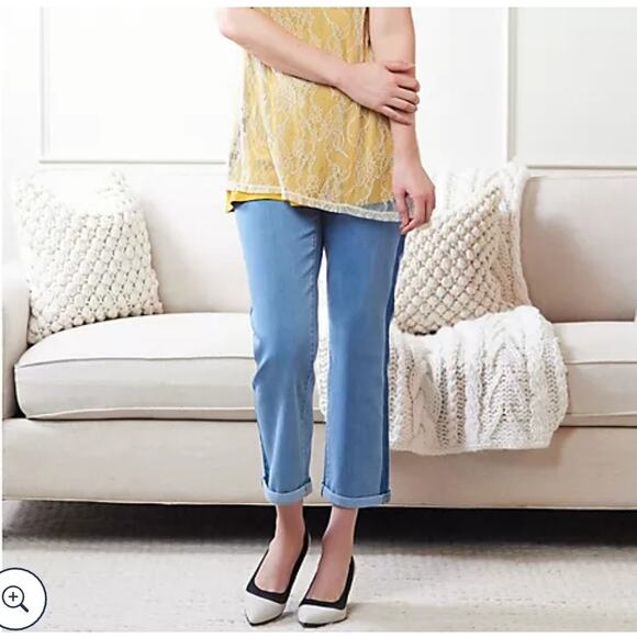 LOGO BY LORI GOLDSTEIN Boyfriend Jeans Tuxedo Stripe Size 18W Light Wash - Picture 3 of 16